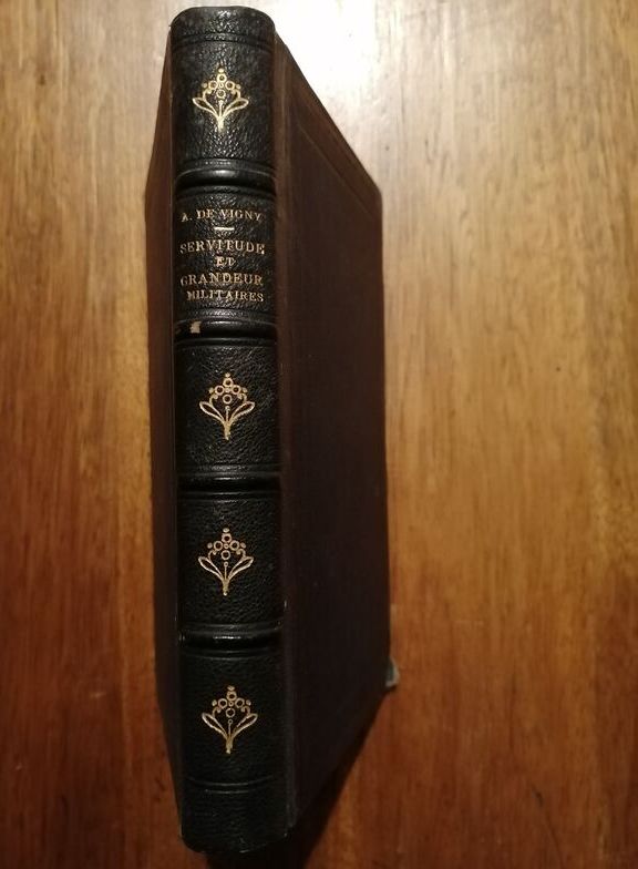 Servitude et grandeur militaires Laurette La veillée de Vincennes La